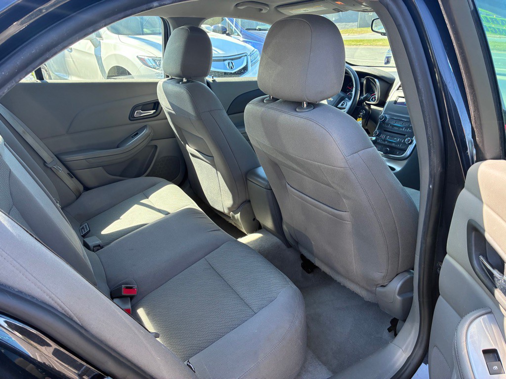 2014 Chevrolet Malibu Image 22