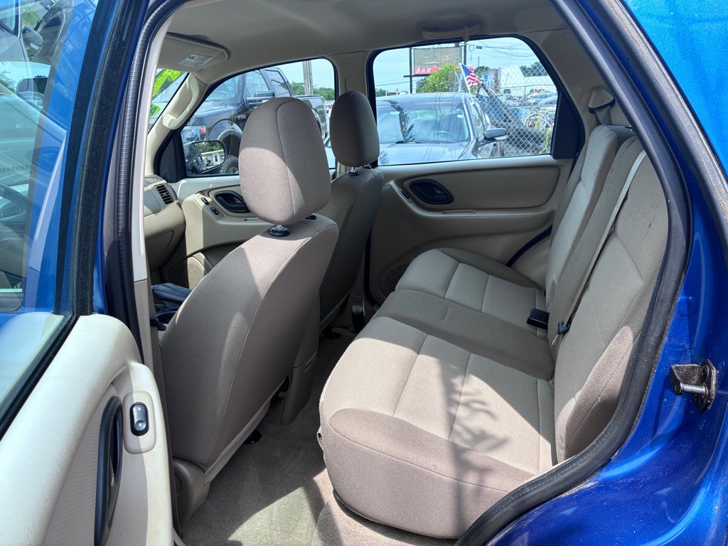 2007 Ford Escape Image 10
