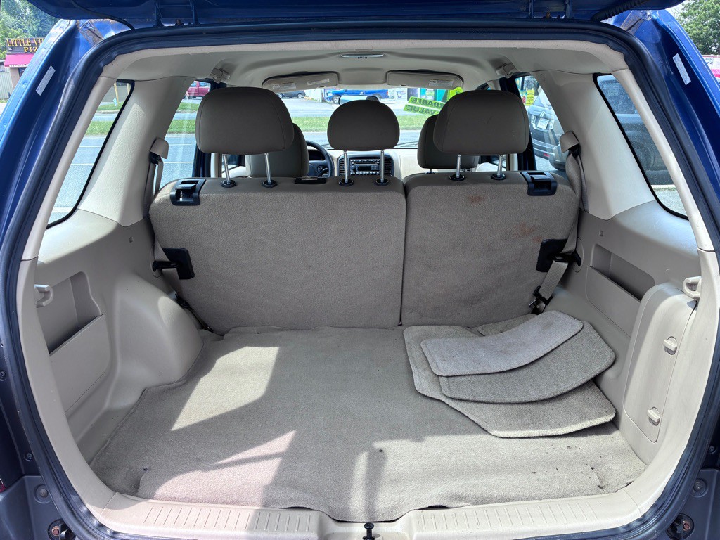 2007 Ford Escape Image 11