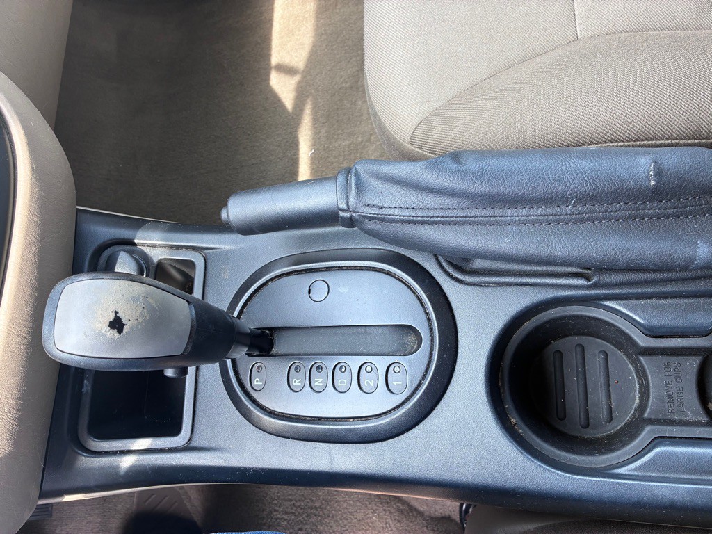 2007 Ford Escape Image 17