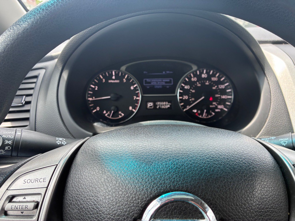 2015 Nissan Altima Image 16