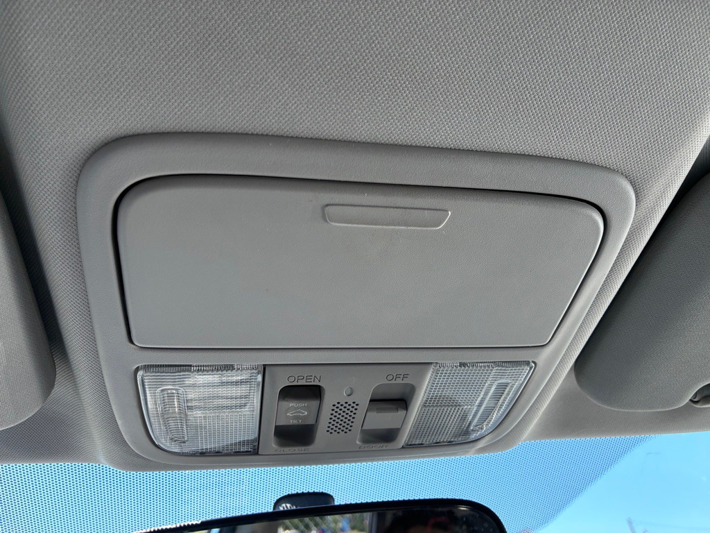 2010 Honda CR-V Image 11
