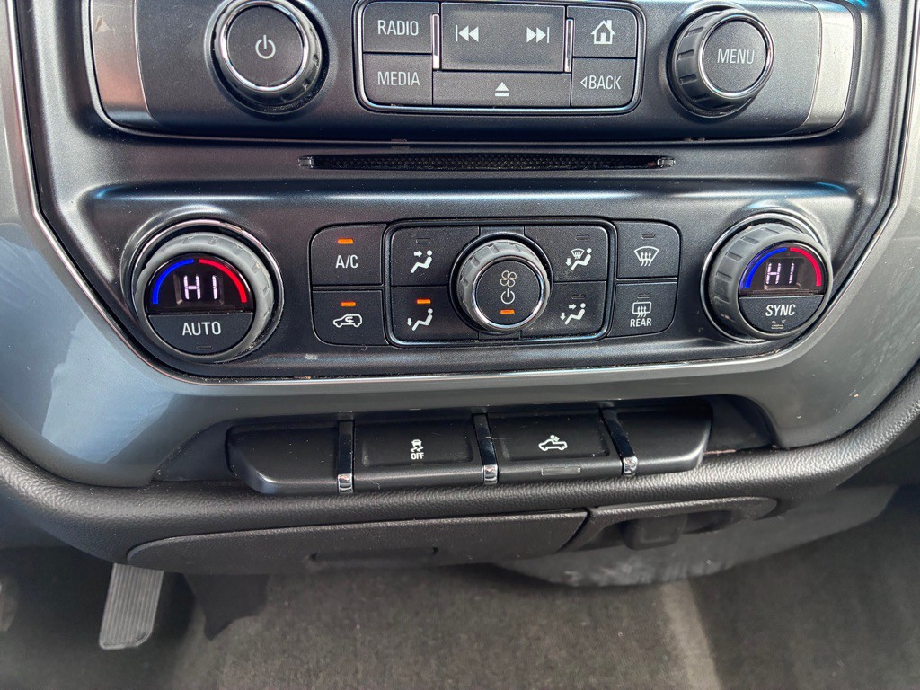 2017 Chevrolet Silverado 1500 Image 13