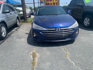 Image for 2019 Hyundai Elantra SE ID: 7512106