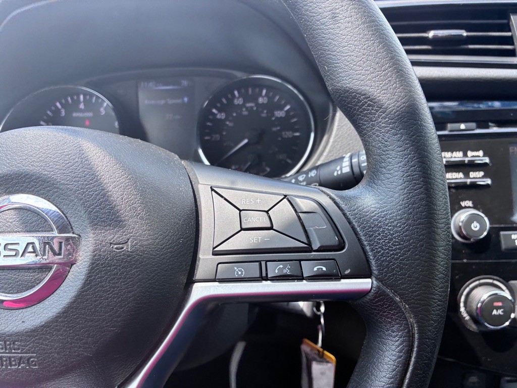 2017 Nissan Rogue Image 13