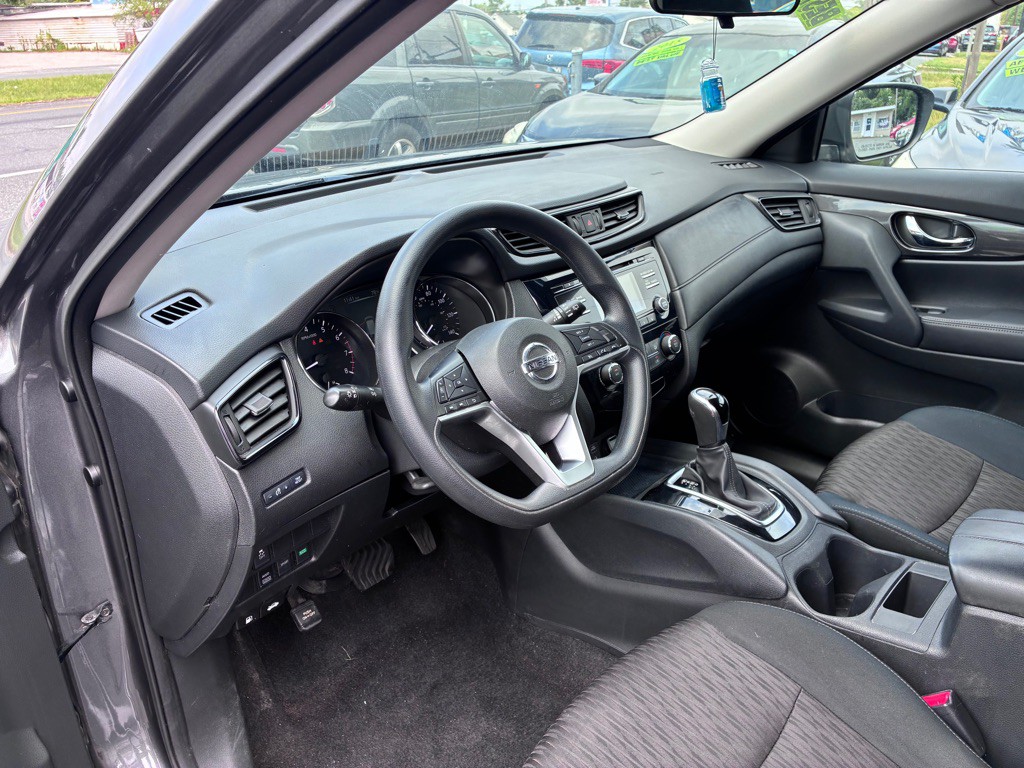 2017 Nissan Rogue Image 22