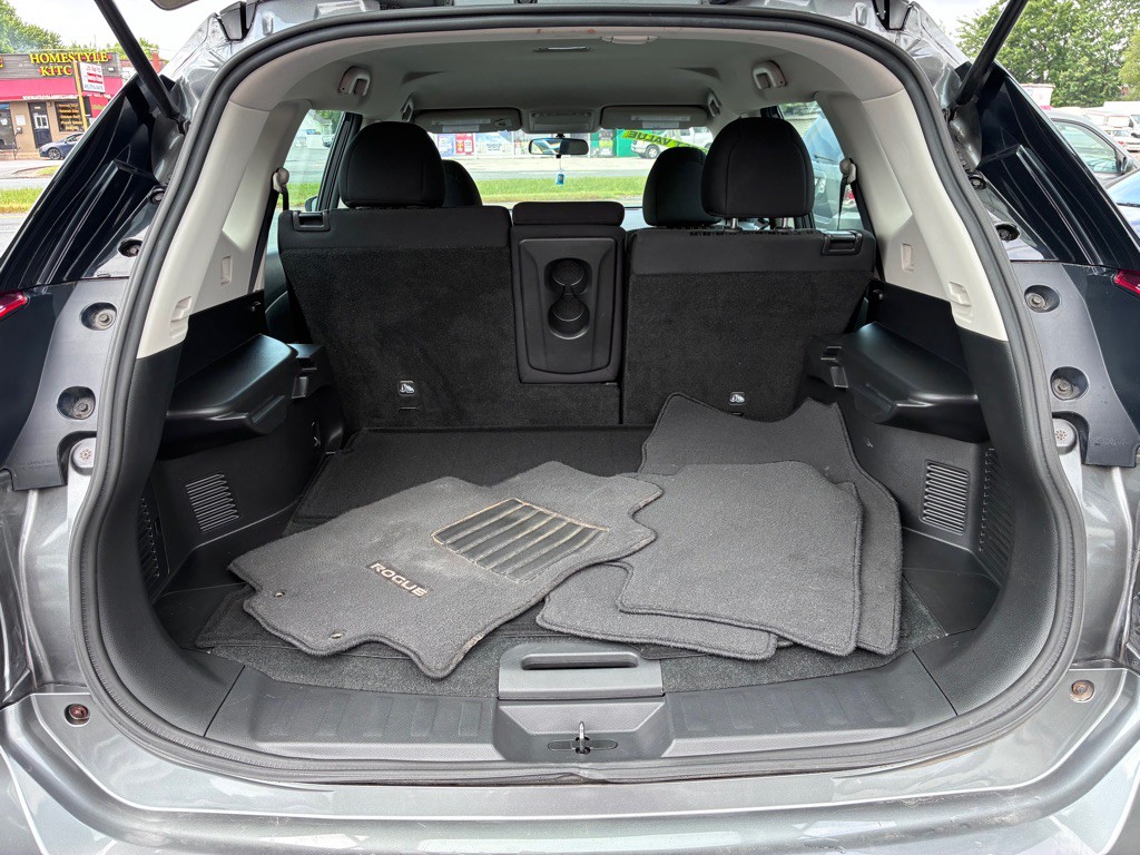 2017 Nissan Rogue Image 26