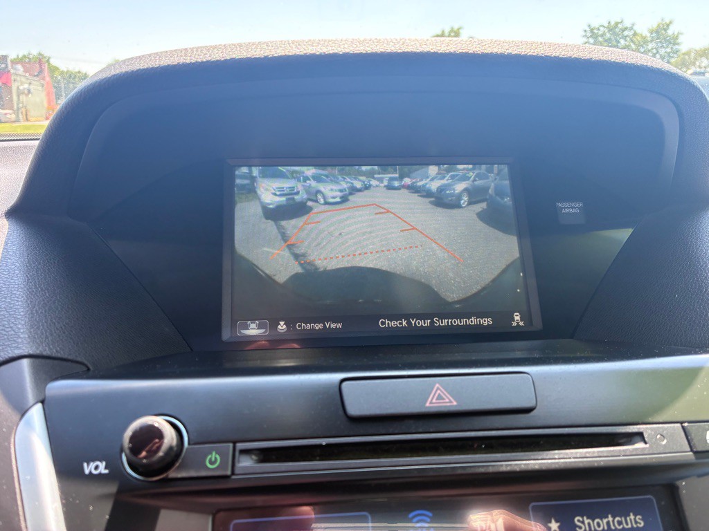 2016 Acura MDX Image 16