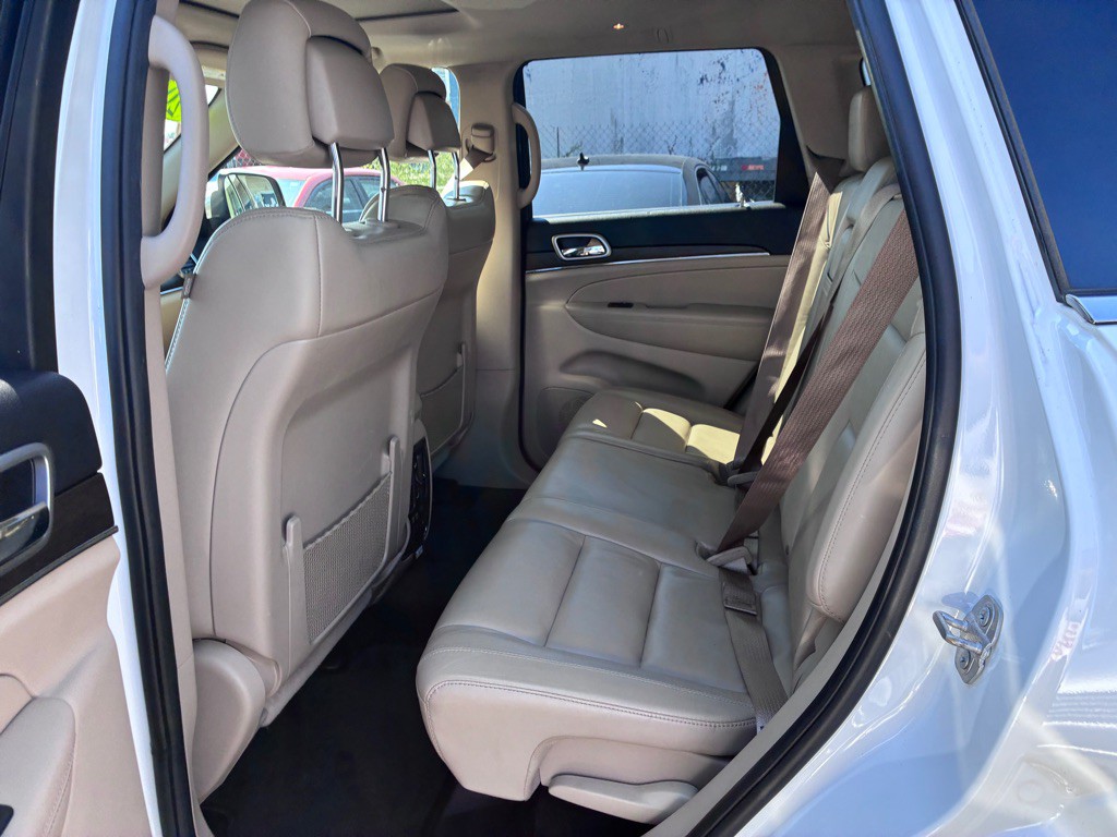 2018 Jeep Grand Cherokee Image 11