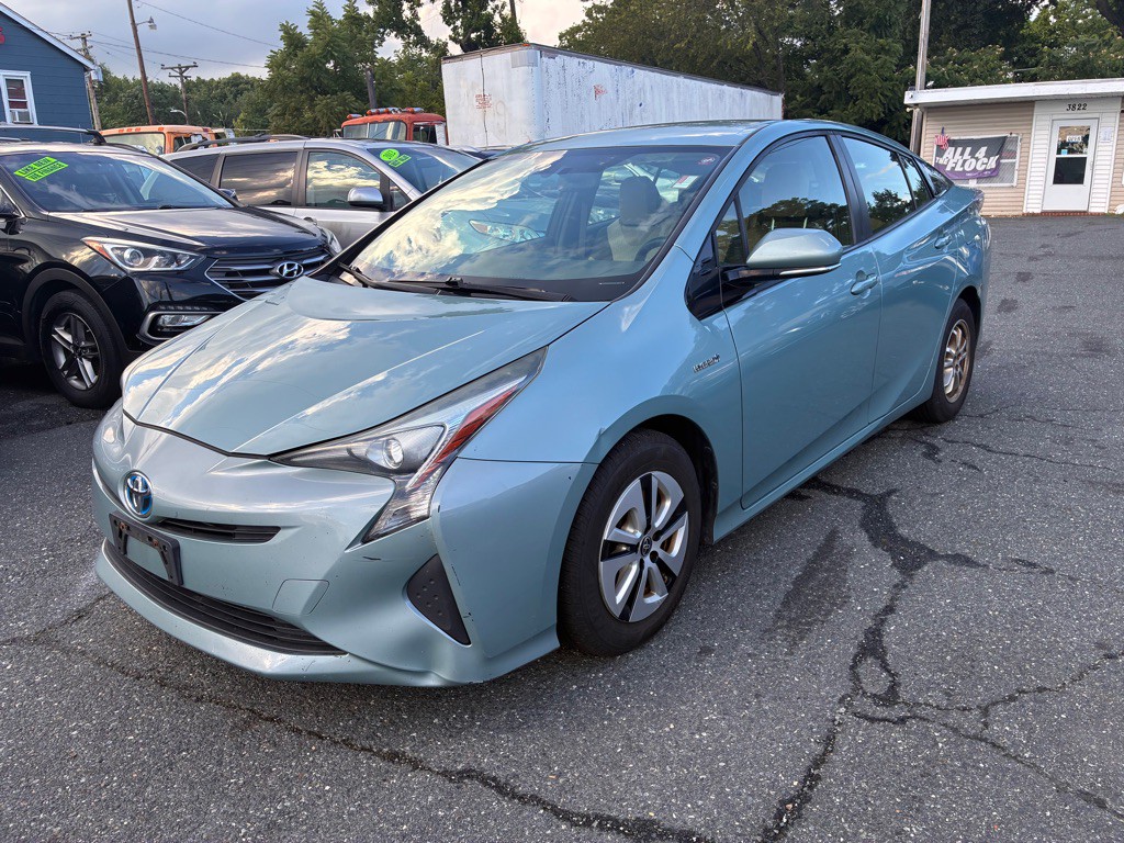 2016 Toyota Prius Image 3