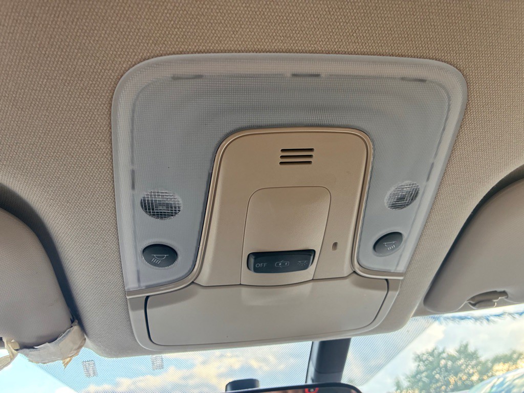 2016 Toyota Prius Image 12