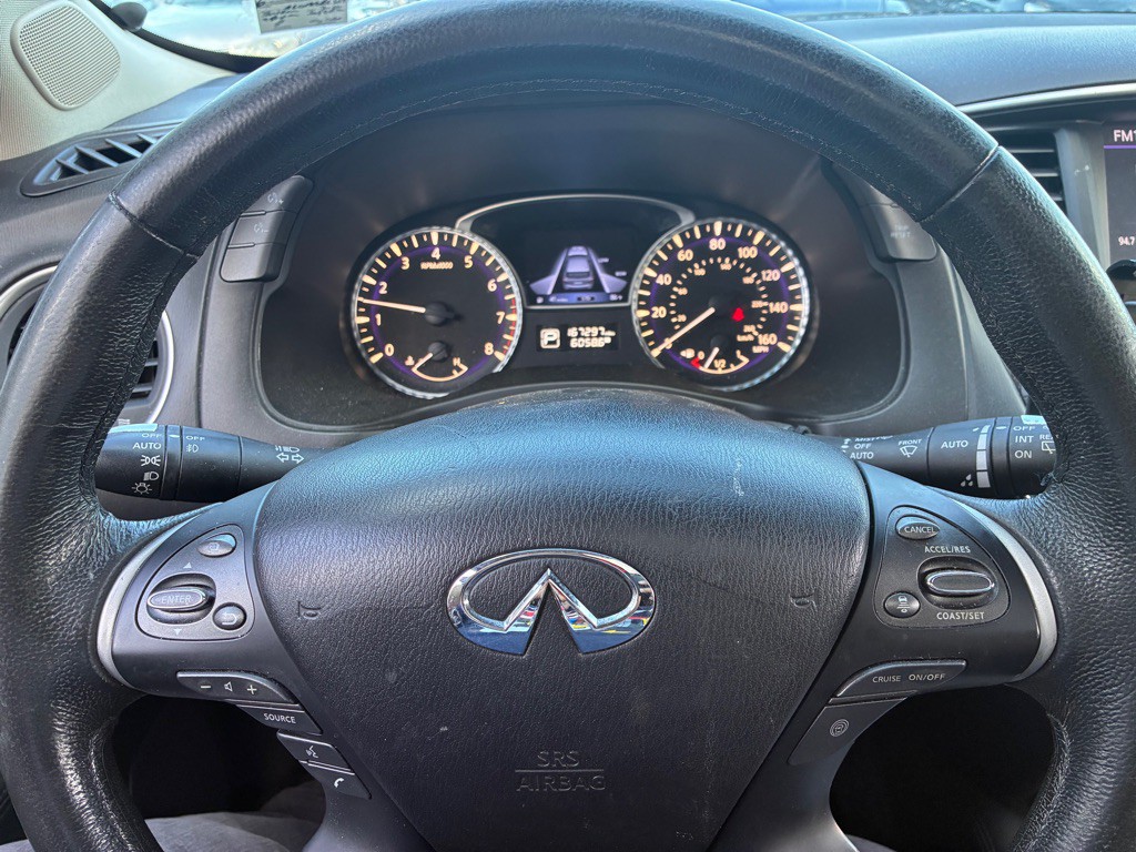 2014 INFINITI QX60 Image 9