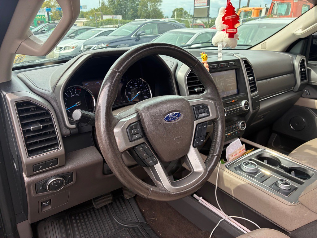 2021 Ford Expedition Image 17