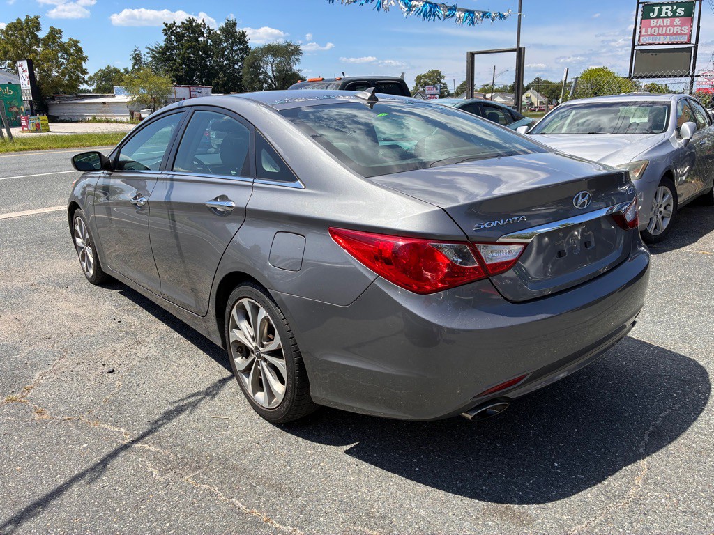 2013 Hyundai Sonata Image 5