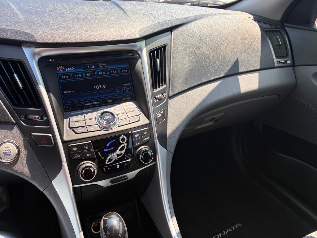 2013 Hyundai Sonata Image 13