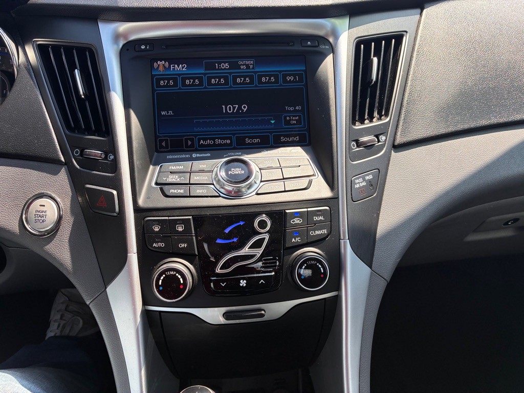 2013 Hyundai Sonata Image 14