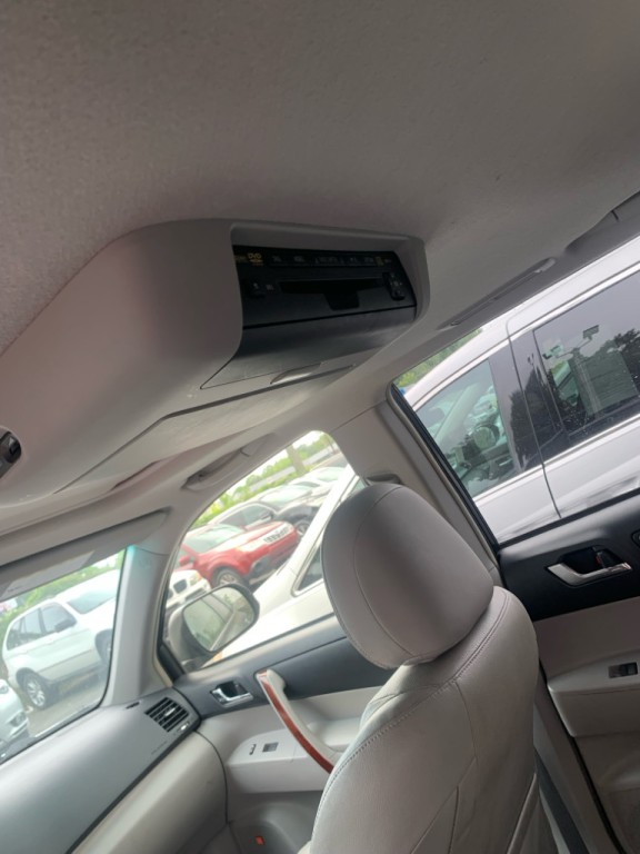 2013 Toyota Highlander Image 14