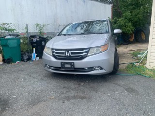Image for 2015 Honda Odyssey Touring ID: 7623440