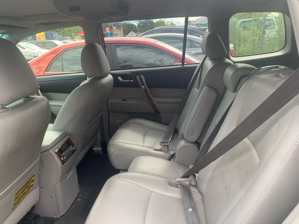 2015 Honda Odyssey Image 6