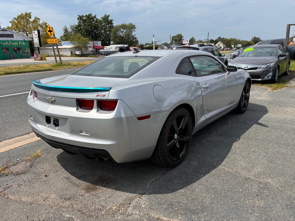 2011 Chevrolet Camaro Image 6
