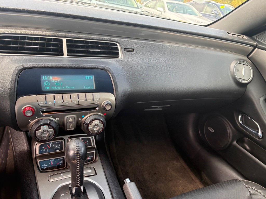 2011 Chevrolet Camaro Image 10