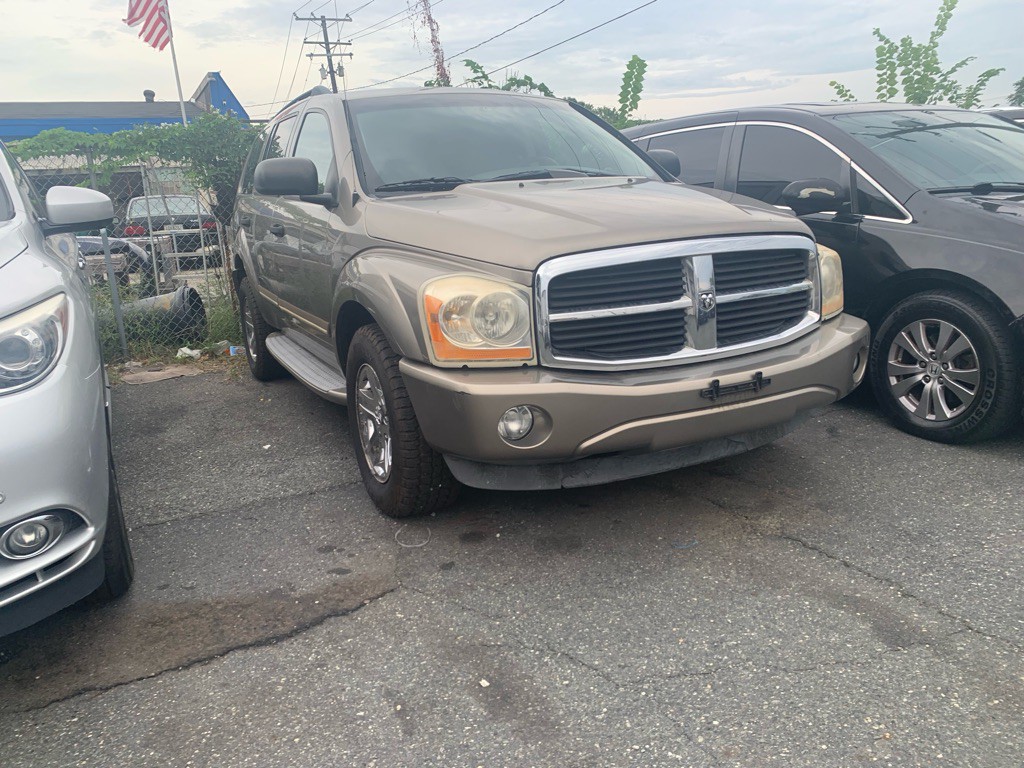 2005 Dodge Durango Image 3