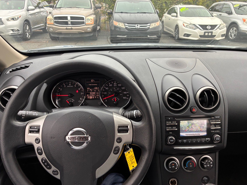 2015 Nissan Rogue Image 40