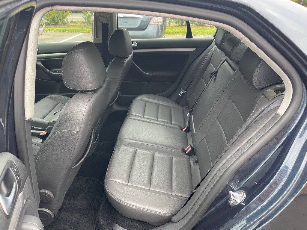 2008 Volkswagen Jetta Image 11