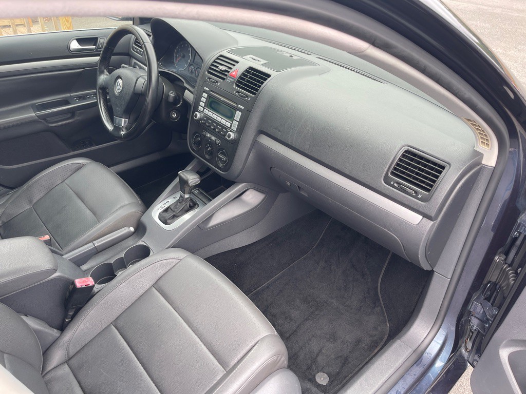 2008 Volkswagen Jetta Image 14