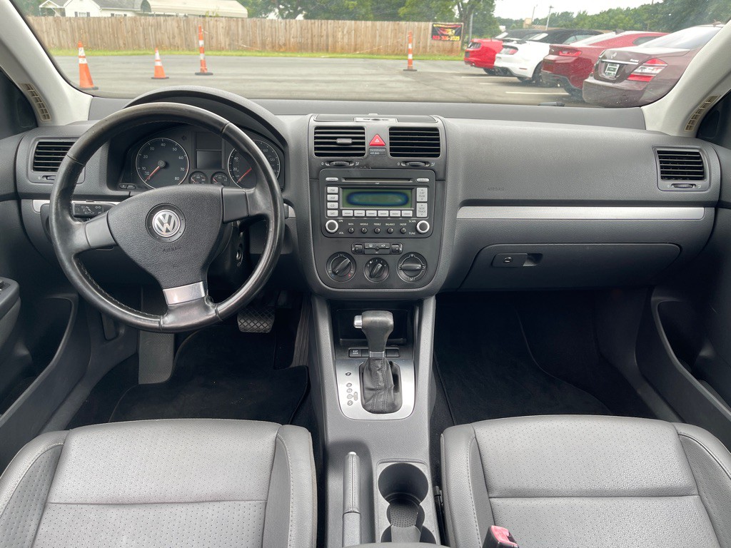 2008 Volkswagen Jetta Image 18