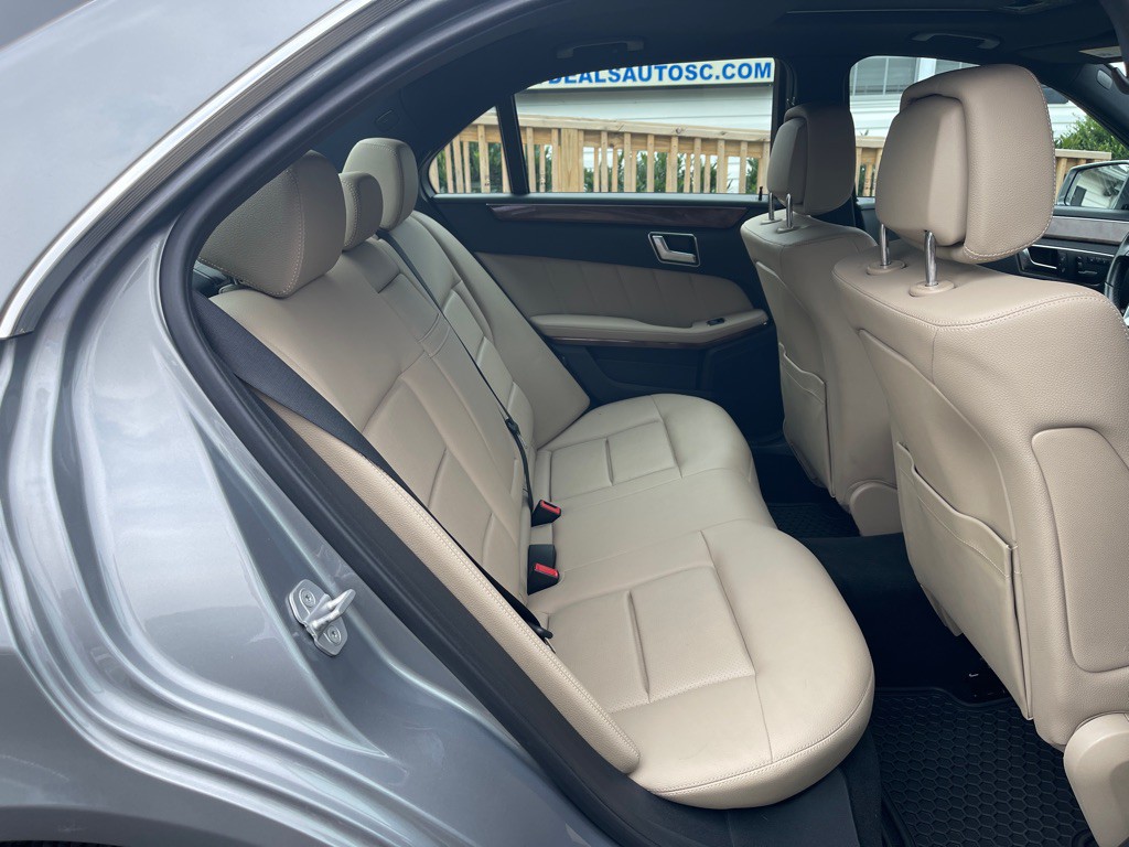2013 Mercedes-Benz E-Class Image 12