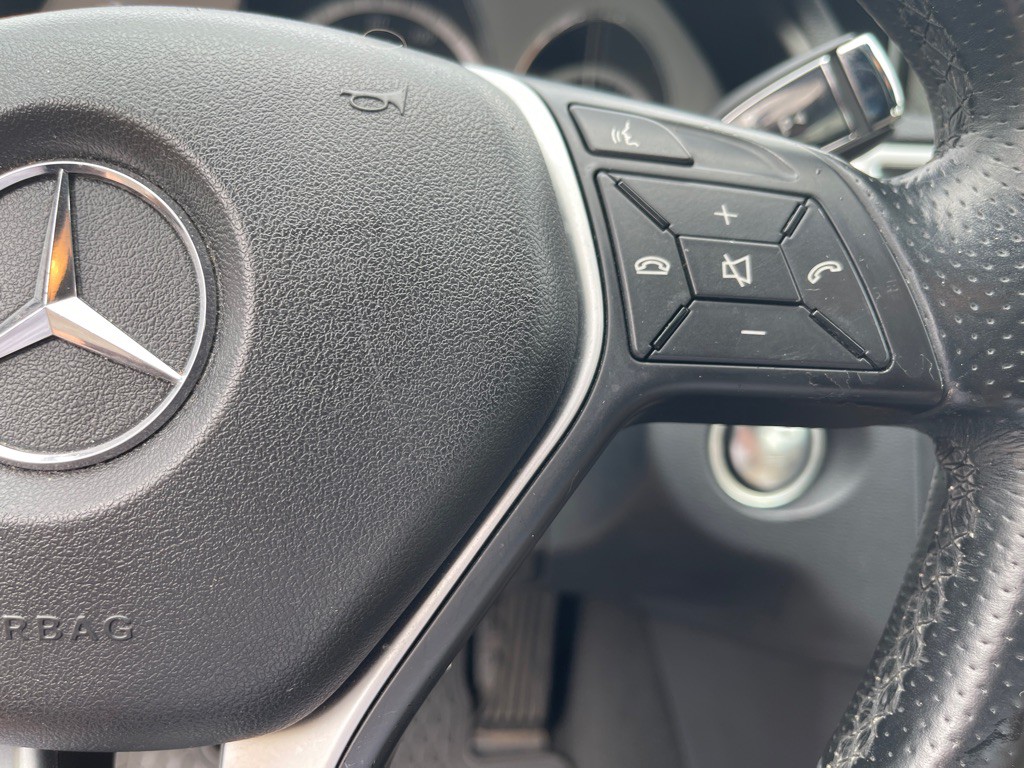 2013 Mercedes-Benz E-Class Image 25