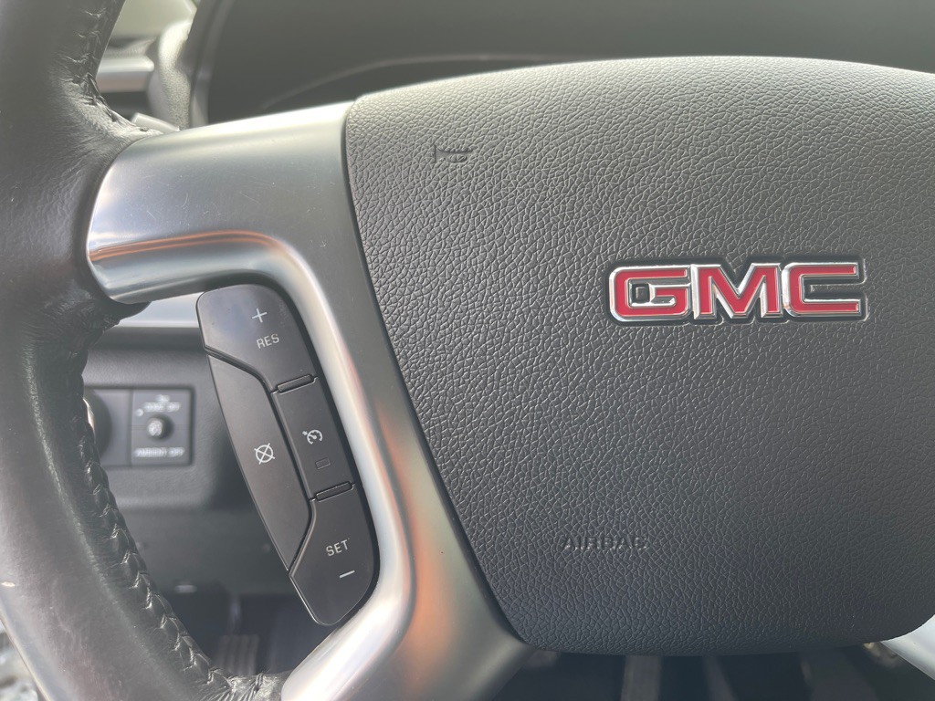 2015 GMC Acadia Image 23