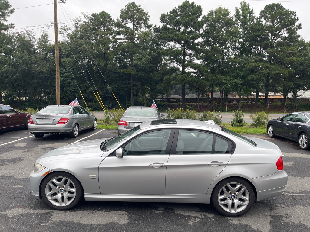 2009 BMW 3 Series Image 3