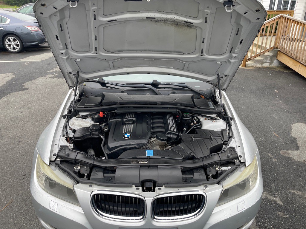 2009 BMW 3 Series Image 24