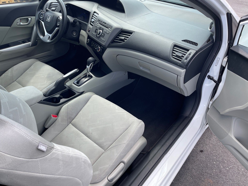 2012 Honda Civic Image 13
