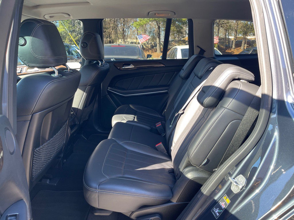 2013 Mercedes-Benz GL-Class Image 11