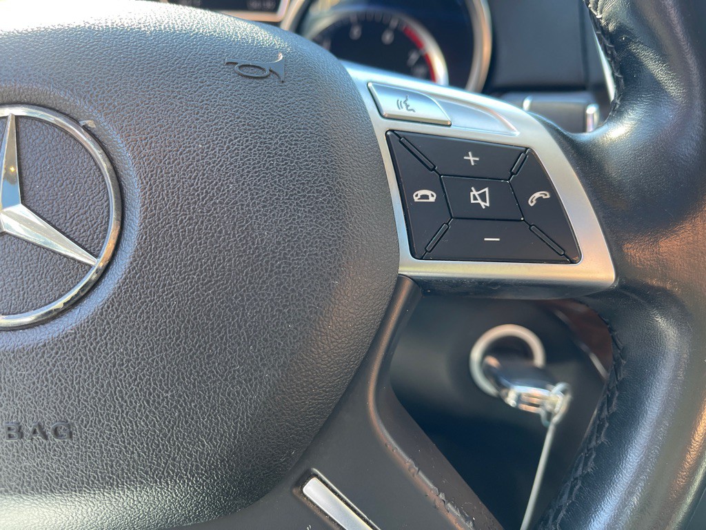 2013 Mercedes-Benz GL-Class Image 24
