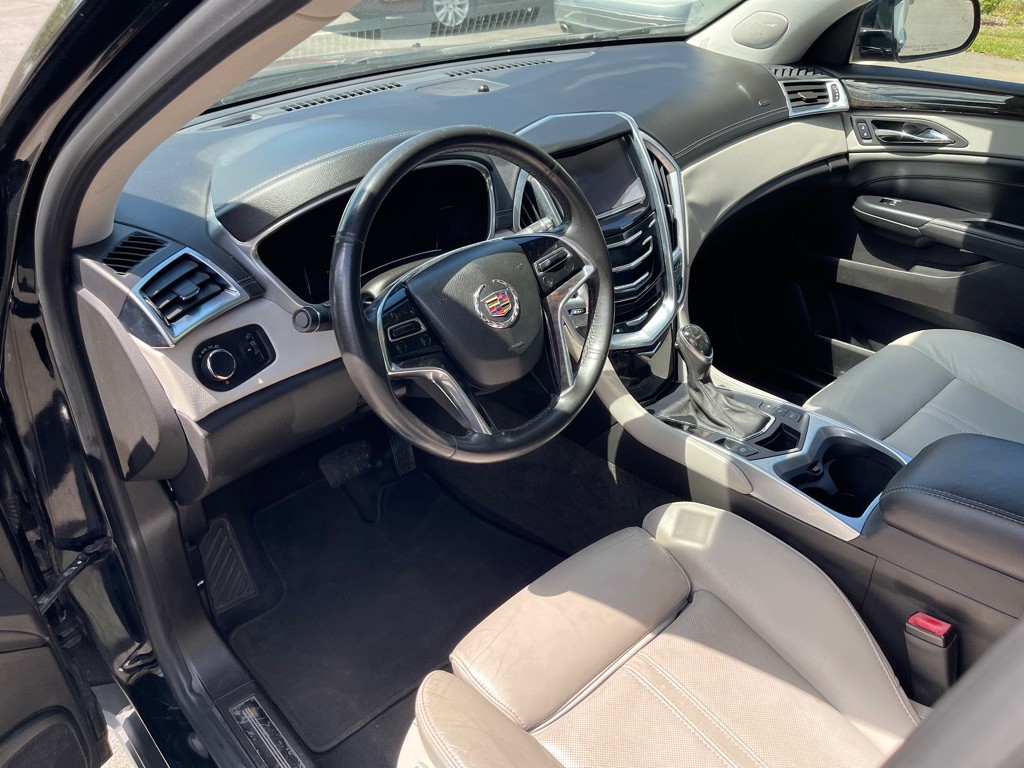 2016 Cadillac SRX Image 9