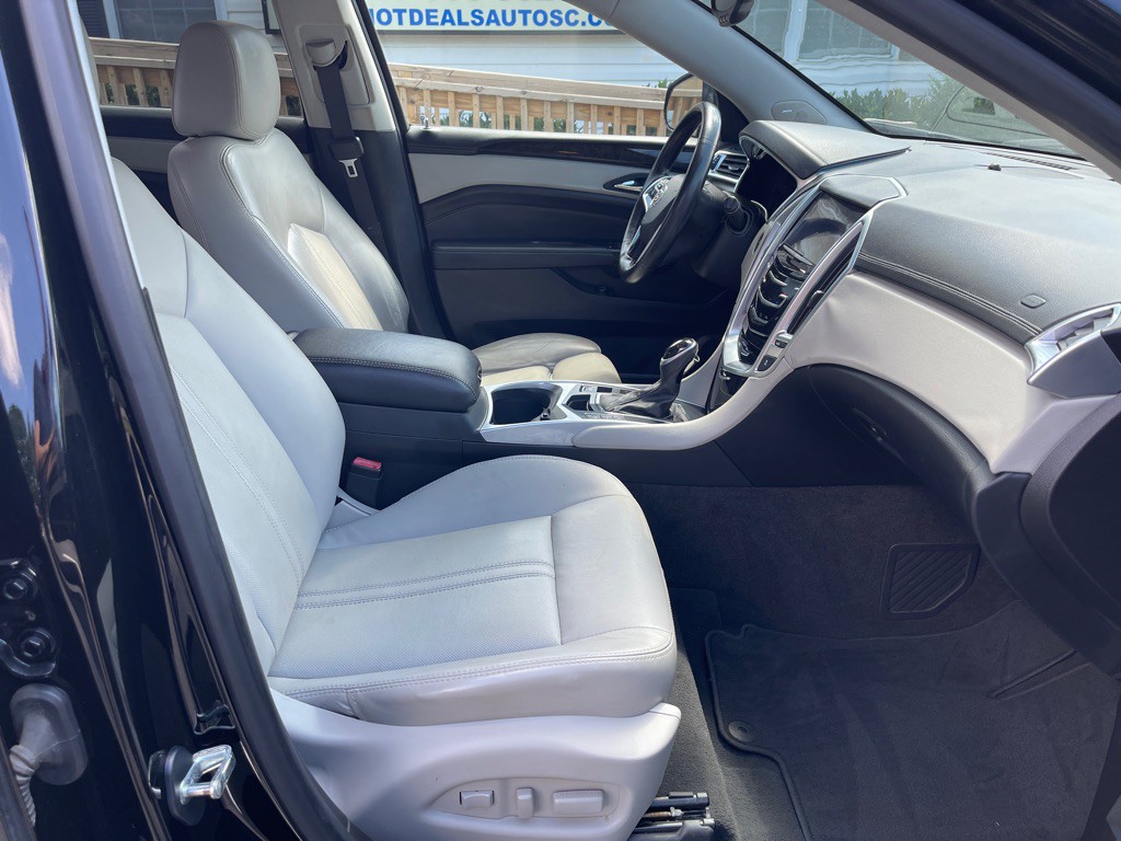 2016 Cadillac SRX Image 14
