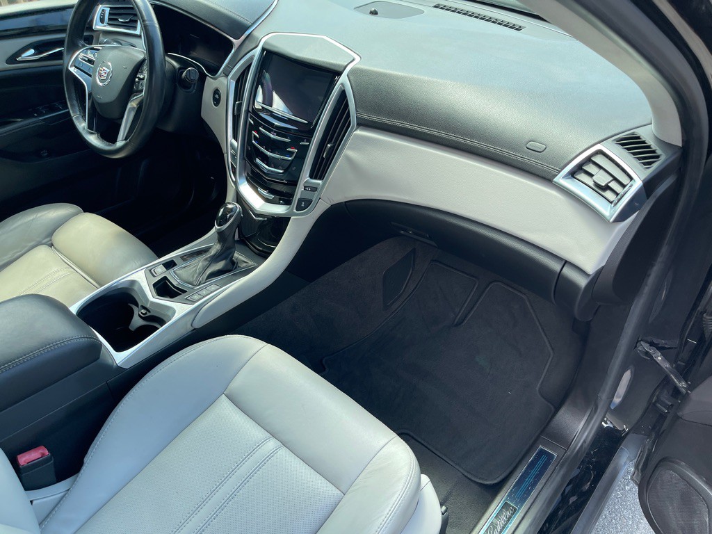 2016 Cadillac SRX Image 15