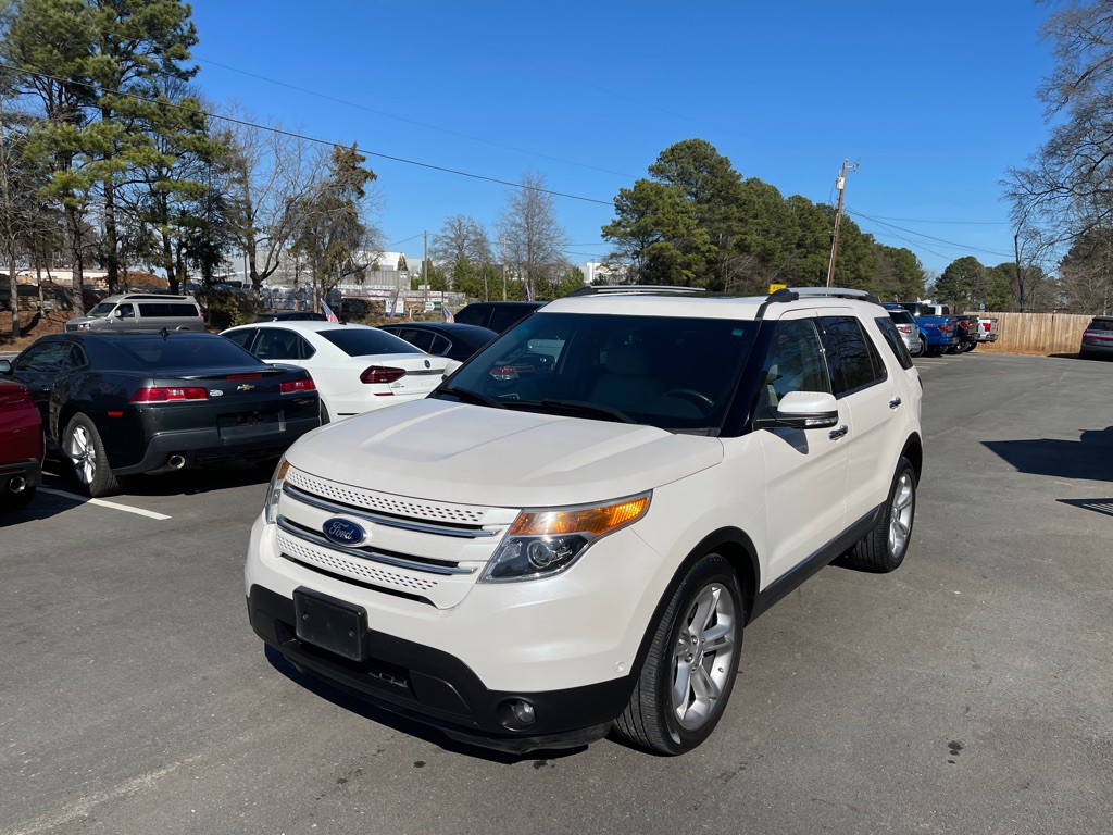2015 Ford Explorer Image 2
