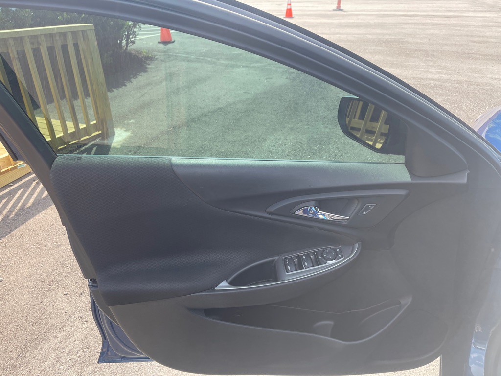 2019 Chevrolet Malibu Image 10