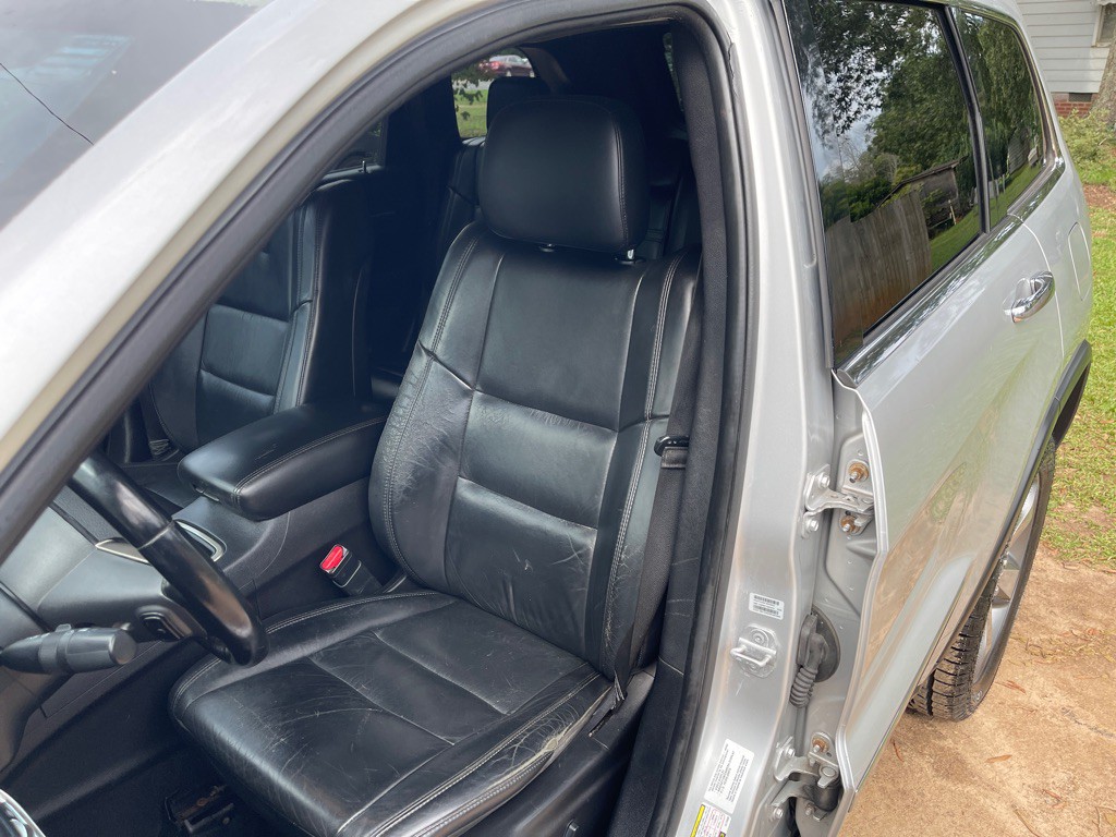 2012 Jeep Grand Cherokee Image 9