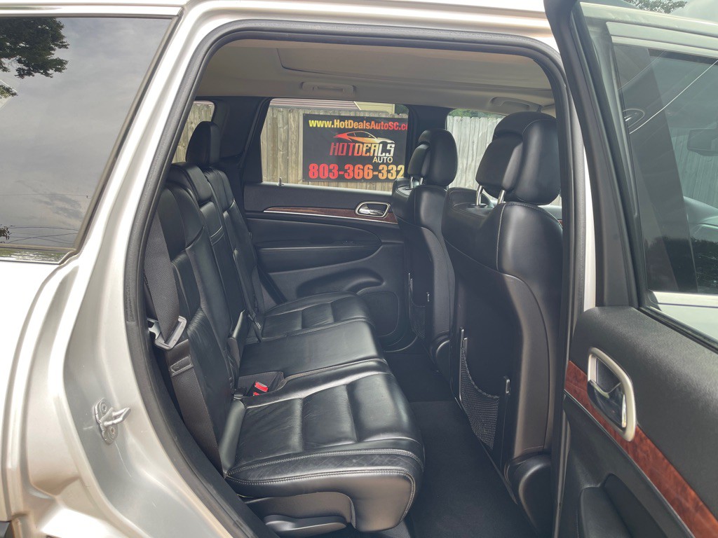 2012 Jeep Grand Cherokee Image 12