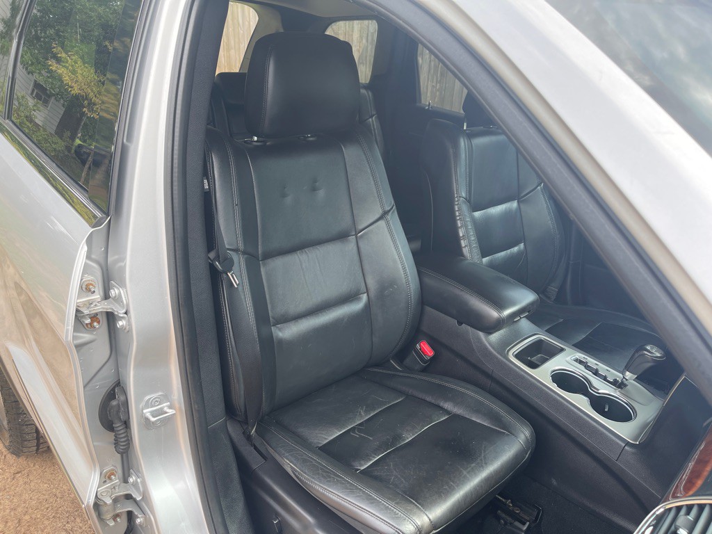 2012 Jeep Grand Cherokee Image 15