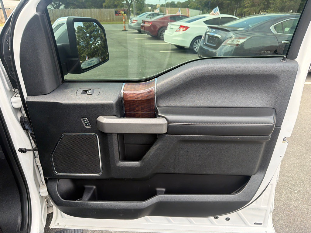 2016 Ford F-150 Image 16