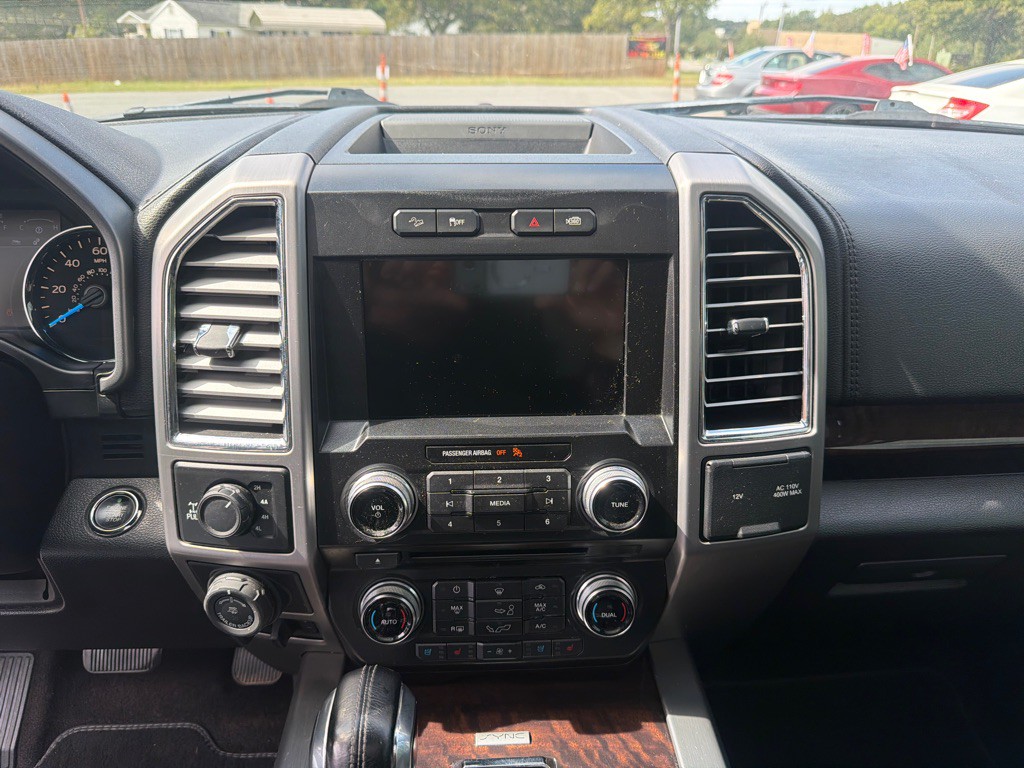 2016 Ford F-150 Image 18