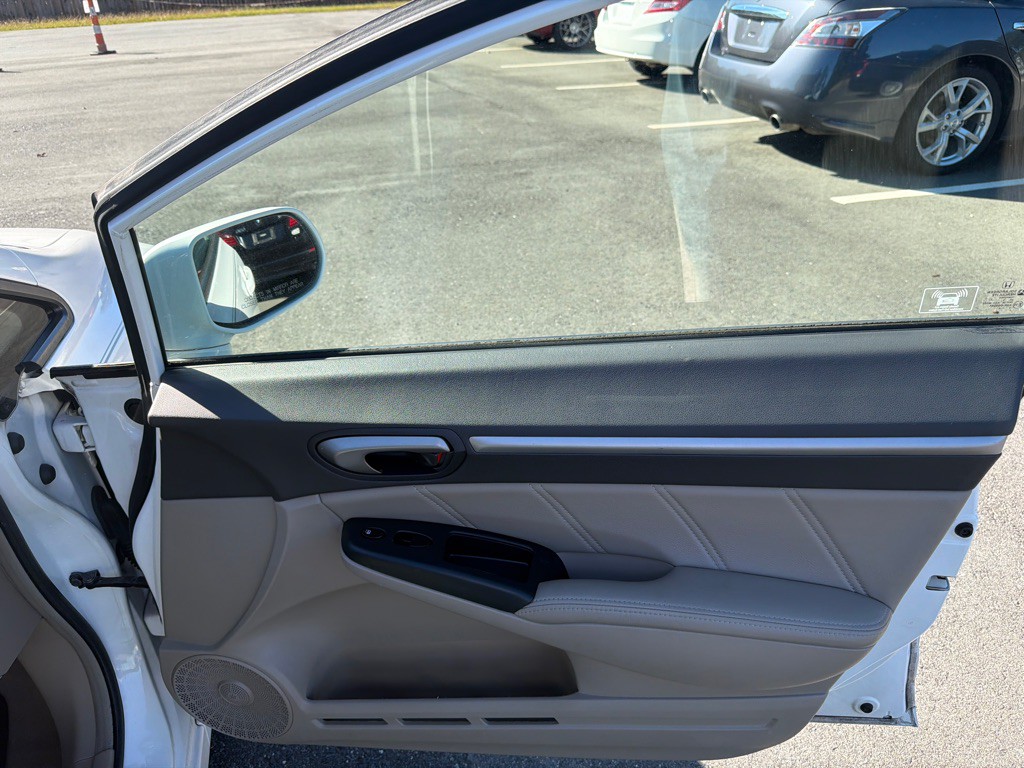 2009 Honda Civic Image 16