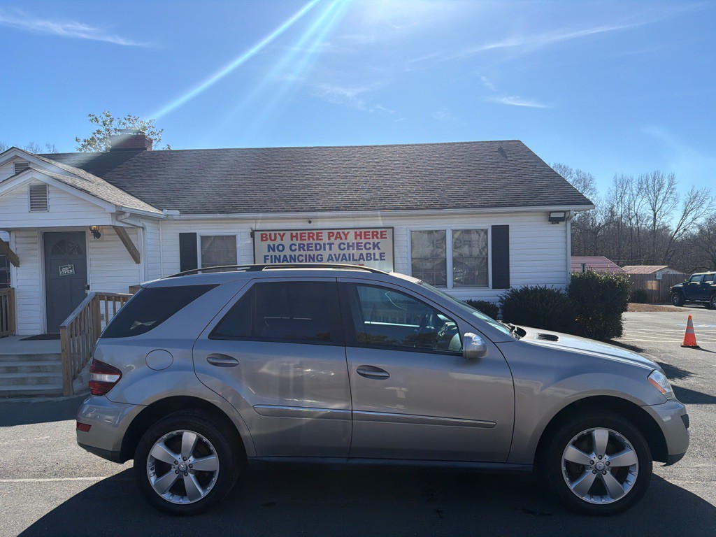 2009 Mercedes-Benz M-Class Image 6